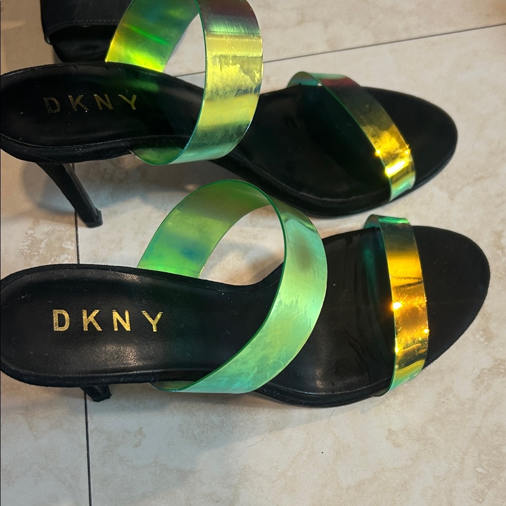 DKNY Women's Black and Iridescent Heels